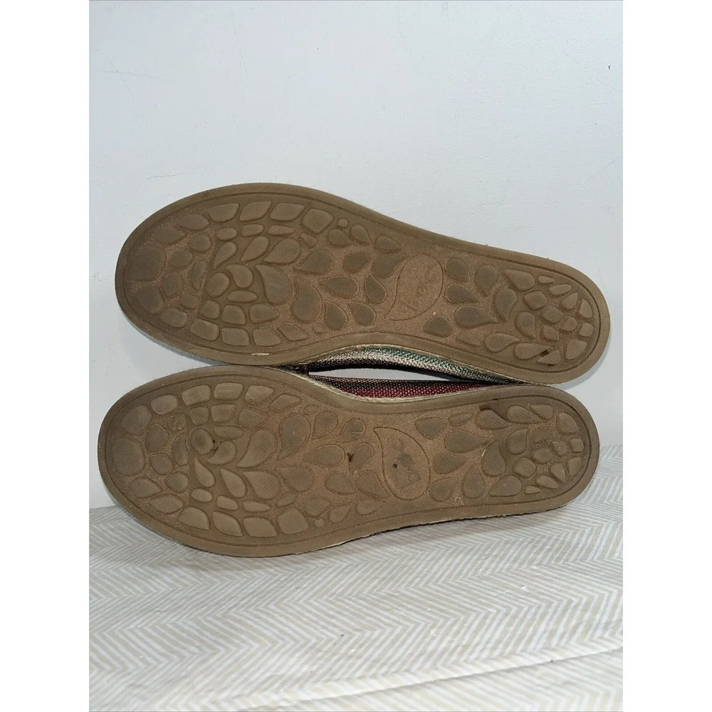 BOC Born Womens Franki Espadrille Flats Sz 6M Striped Slip On Shoes Comfort 90's